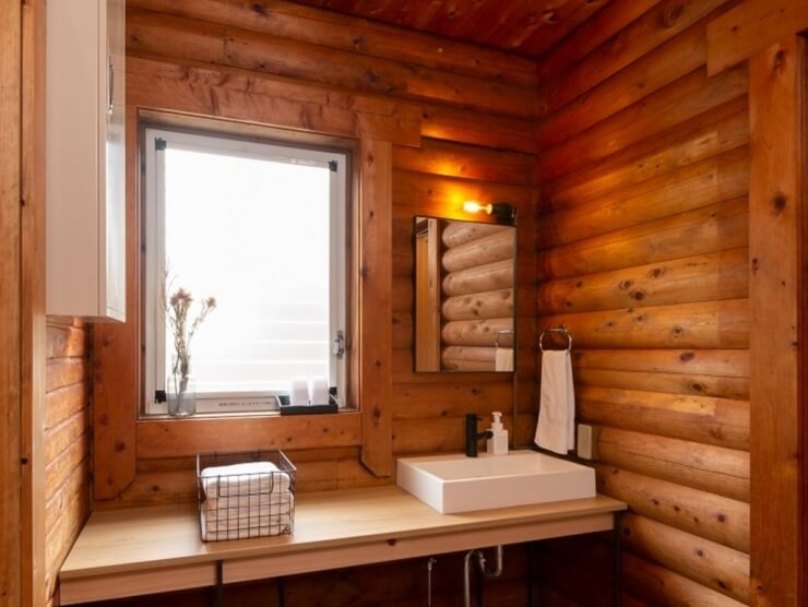 room_image