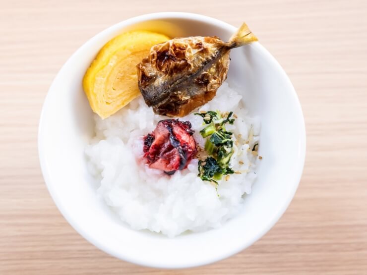 朝食