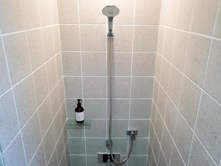 room_image