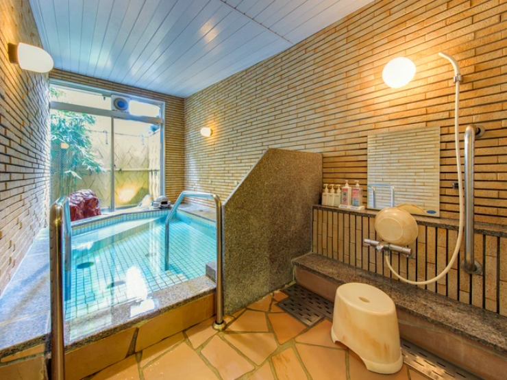 天然温泉・縄文之御神湯の貸切風呂