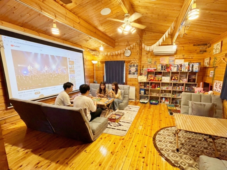 アミューズメント ログハウスグランピング RiversideOasis WAKU↑WAKU･BASE