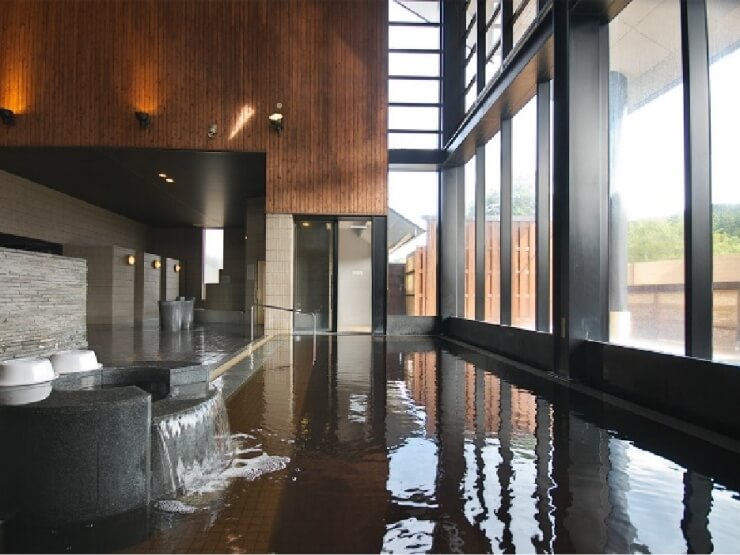 雪原学舎に宿泊すると無料で入浴できるミオンなかさとの温泉