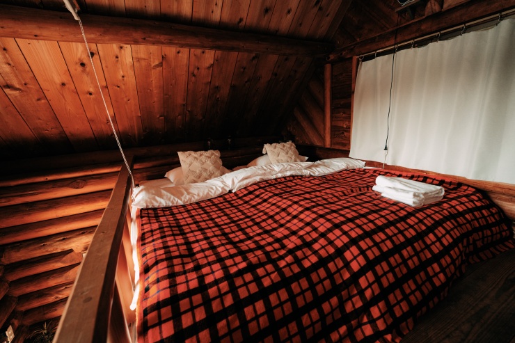 room_image