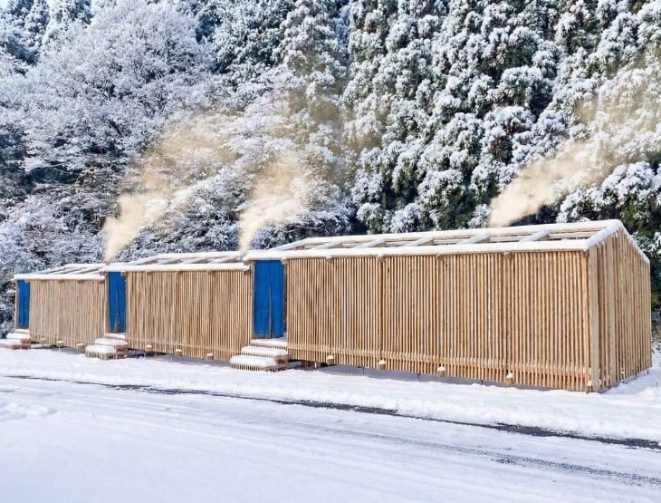 【雪に飛び込める無料貸切サウナ】冬の大自然でととのう、極上のアウトドア体験【ザランタンあば村】