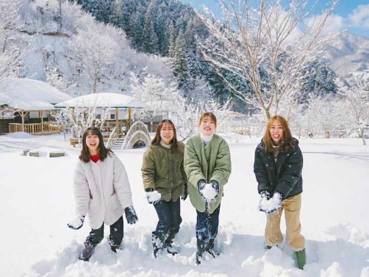 ザランタンあば村