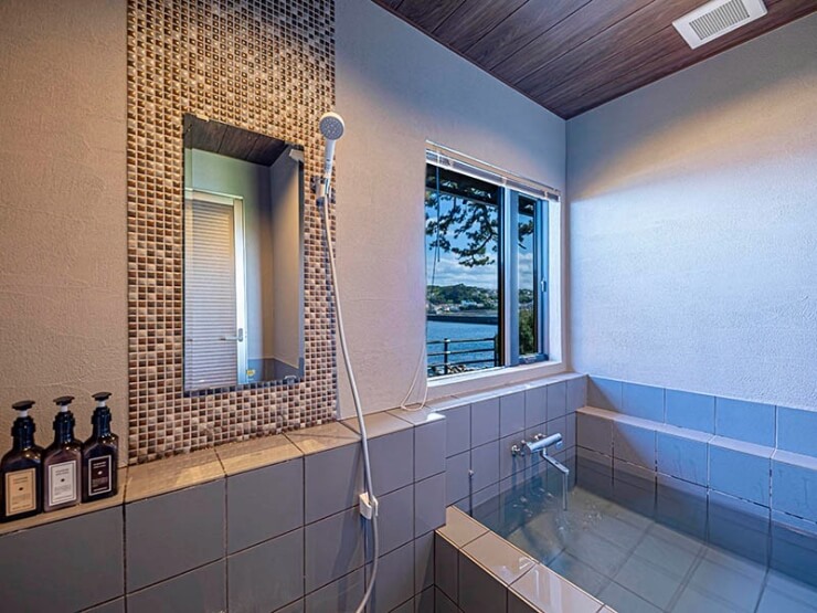 room_image