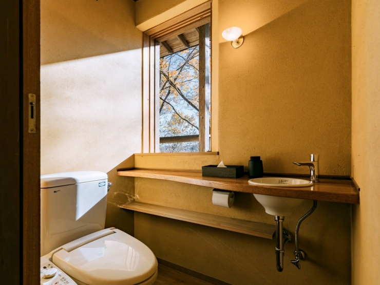 room_image