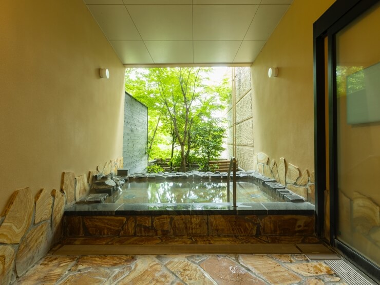 ザランタン三瀬高原に泊まると無料で入れる天然温泉のやまびこの湯