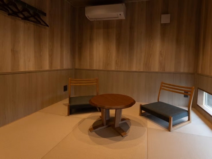 room_image