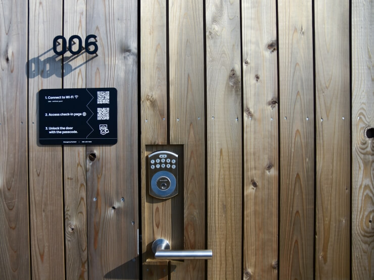 セルフチェックイン式のEarthboat