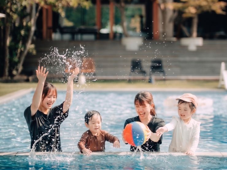 【夏休み特集】サウナ・プール・SUP・縁日まで！大人も子ども遊び尽くすクラフトホテル瀬戸内の過ごし方