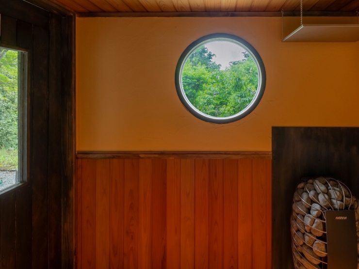 room_image